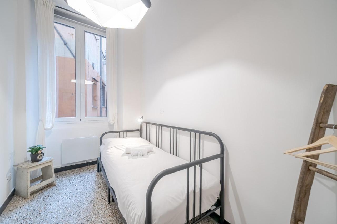 Central & Lovely Apartment In Genova - Netflix! エクステリア 写真